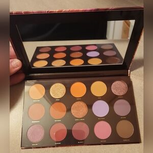 NIB authentic Hipdot Zion palette